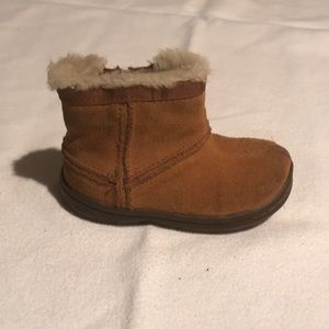 Suede Stride Rite boots